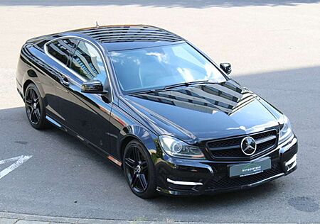 Mercedes-Benz C 220 CDI Coupe 7G AMG-Paket/Bi-Xenon/Navi/H&K