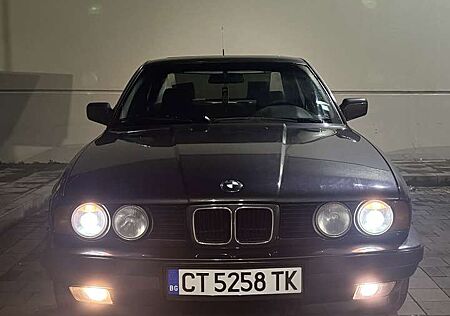 BMW 525i 525