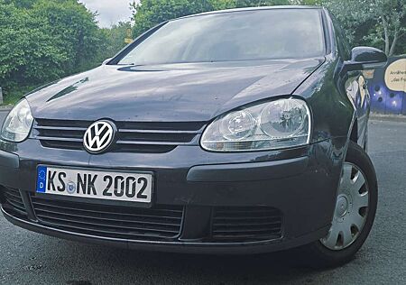 VW Golf Volkswagen 5 1.4 Benzin | TÜV neu Zustand | Anhänger