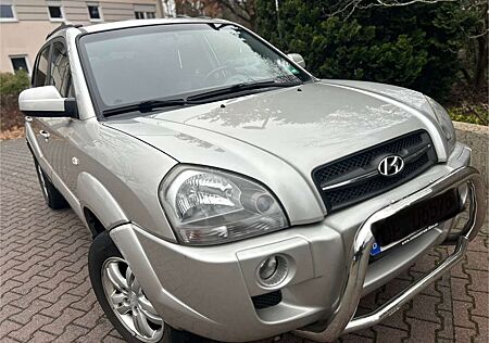 Hyundai Tucson 2.0 TÜV Dez 2027