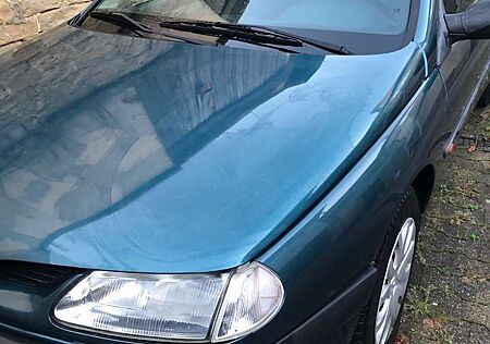 Renault Laguna 1.8 RN