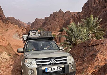 Mitsubishi Pajero 3.2 DI-D Automatik Instyle