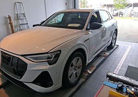 Audi e-tron 55 2x S LINE BLACK-EDITION ACC/HuD/PANO