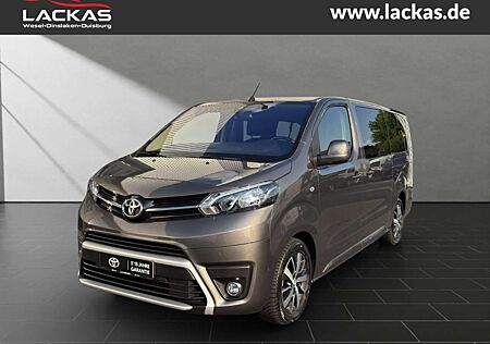 Toyota Pro Ace Proace Verso L2 Team Deutschland HUD Dyn. Kurvenlicht App