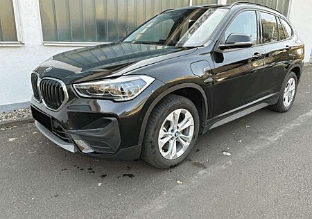 BMW X1 xDrive25e Advantage Business