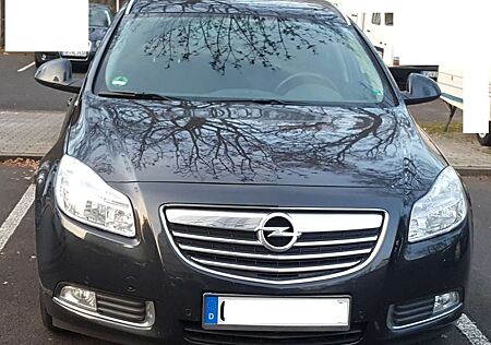 Opel Insignia Sports Tourer Diesel 2.0 CDTI Sports Tour