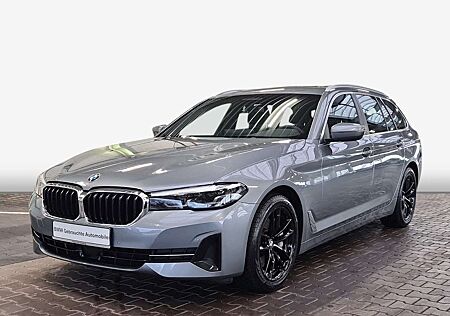BMW 530 d LED HK HiFi DAB AHK RFK Shz uvm.