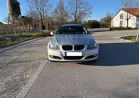 BMW 320d 320 DPF Touring Aut. Edition Fleet Lifestyle