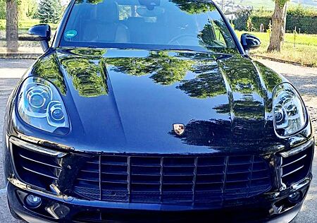 Porsche Macan PDK