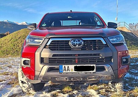 Toyota Hilux 4x4 Double Cab Autm. Invincible