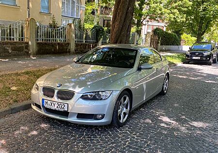 BMW 325i 325