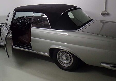 Mercedes-Benz 250 SE Cabrio BJ 1967