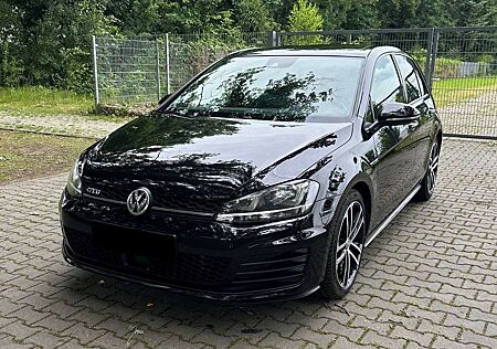 VW Golf Volkswagen GTD GTD DSG 2.0