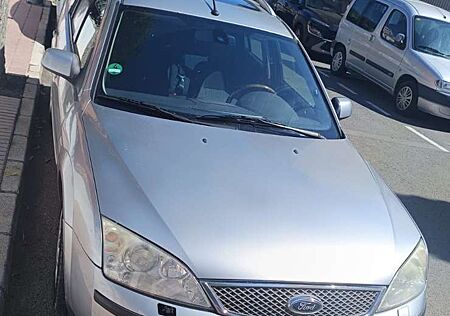 Ford Mondeo 2.2 Turnier TDCi Ghia