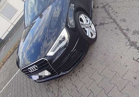Audi A3 Sportback 1.4 TFSI Sportback S line Sportpaket