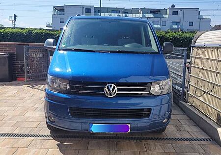 VW T5 Multivan Volkswagen Multivan Startline