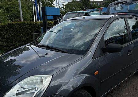 Ford Fiesta 1.3 Ambiente