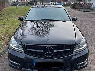 Mercedes-Benz C 200 (BlueEFFICIENCY) 7G-TRONIC Avantgarde