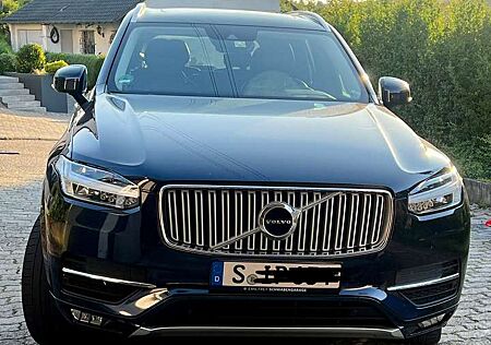 Volvo XC 90 XC90 D5 AWD Geartronic Inscription