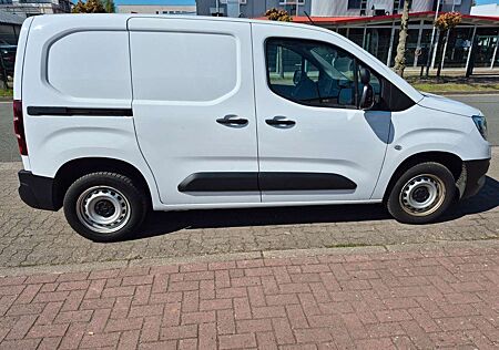 Opel Combo E Cargo Diesel Klima