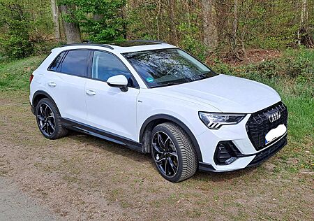Audi Q3 Diesel 40 TDI quattro S tron line Pano AGK Navi