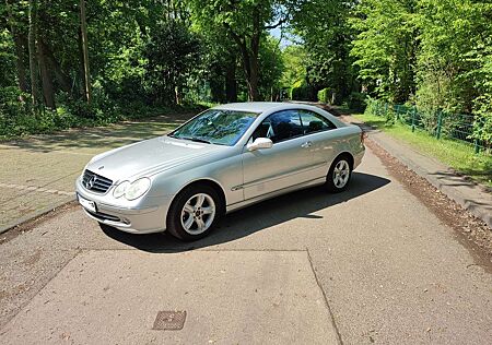 Mercedes-Benz CLK 200 Automatik/Scheckheftgepflegt/TÜV Neu