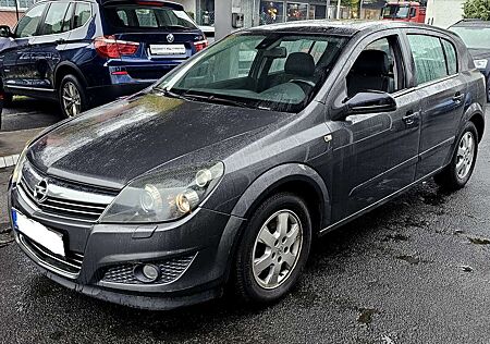 Opel Astra Innovation "110 Jahre"