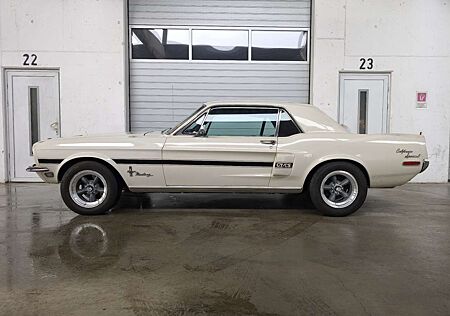 Ford Mustang GT/CS California Special mit 351cui 5,8 V8