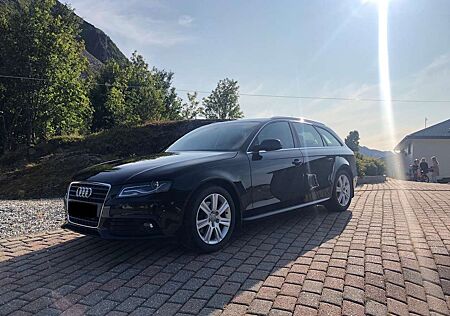 Audi A4 Avant 2.0 TDI DPF quattro