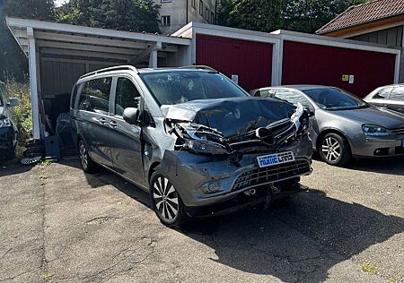 Mercedes-Benz Vito Tourer 119 CDI RWD lang Edition I Automatik