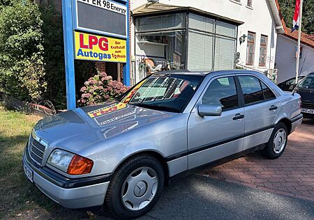 Mercedes-Benz C 200 Classic,Klima,Tüv 3/26,sehr gepflegt.