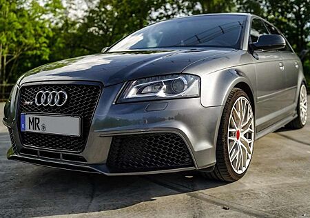 Audi RS3 Sportback S tronic