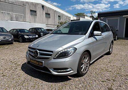 Mercedes-Benz B 220 B -Klasse CDI / d SPORT-PAKET
