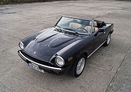 Fiat 124 Spider CS2, 120 Bilder, TÜV, H, Wertgutachten