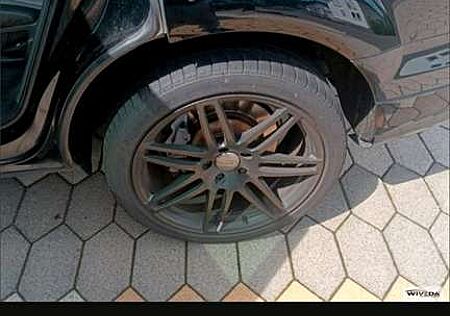 Audi Q7 4.2 TDI DPF quattro tiptronic