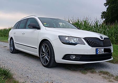 Skoda Superb Combi 2.0 TDI DSG