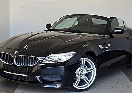 BMW Z4 BMW Z4 sDrive20i M Paket Automatik • Leder • Xenon