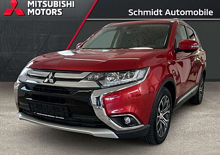 Mitsubishi Outlander 2.2 DI-D Top 4WD 7-Sitze Kam Navi Pano