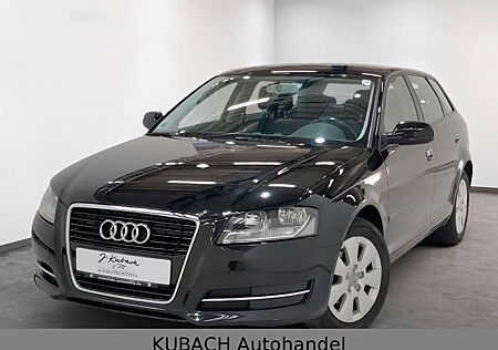 Audi A3 Sportback 1.6 Attraction,Klima,1teHAND