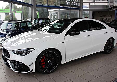 Mercedes-Benz CLA 45 AMG 4Matic Performance GlasD