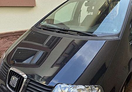 Seat Alhambra 1.8 20V Turbo Reference