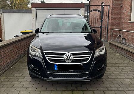 VW Tiguan Volkswagen 2.0 TSI 4Motion Sport