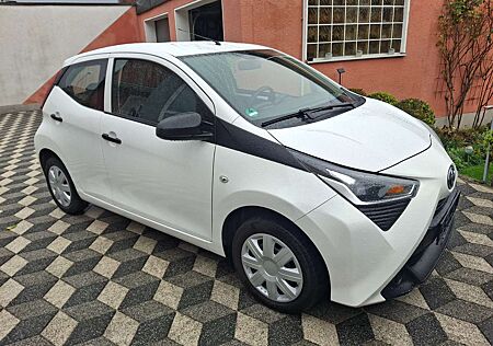 Toyota Aygo x-business