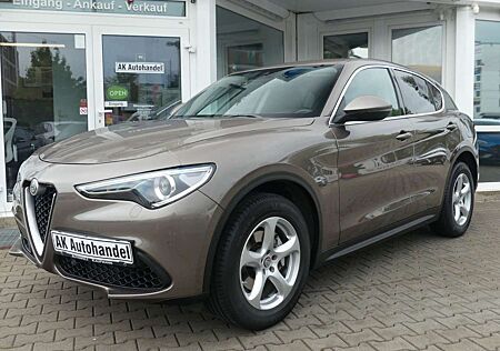 Alfa Romeo Stelvio Super Q4 Aut. Leder Kamera Navi