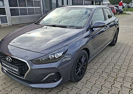 Hyundai i30 Fastback 1.4 Turbo Style, LED+NAVI-Paket