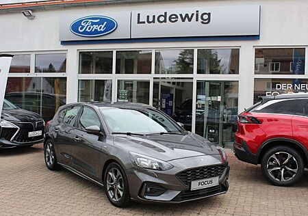 Ford Focus 1,0 EcoBoost 92kW ST-Line B&O RFK