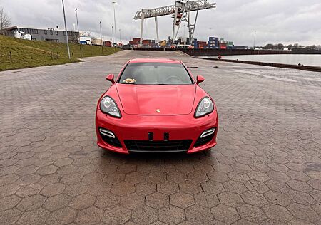 Porsche Panamera GTS PDK 970