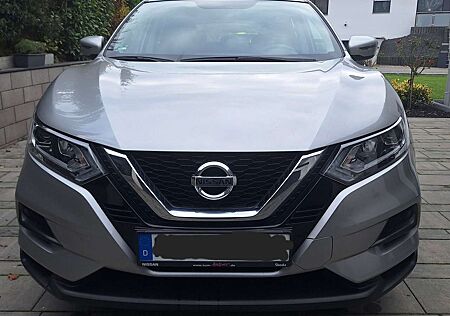 Nissan Qashqai 1.3 DIG-T VISIA, SH-gepfl, GW, SR/WR