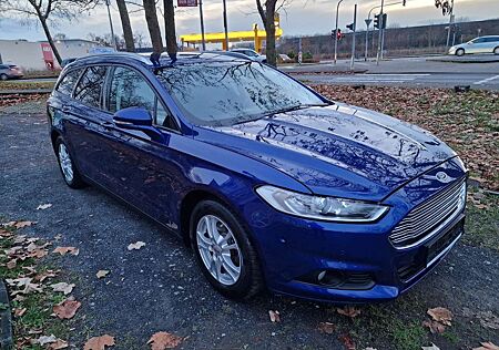 Ford Mondeo Turnier Automatik/Navi/Zahnriemen neu/EU6