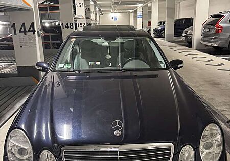 Mercedes-Benz E 200 Kompressor Automatik Classic